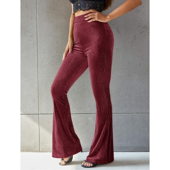 Women’s Maroon Velvet Ribbed High Waisted Flared Stretchy Pants Size Medium - Picture 5 of 6